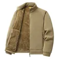 Chaqueta de forro polar caqui para hombre con forro de felpa gruesa y cuello alto - M / Tops / Caqui