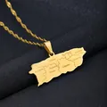 Dettaglio del ciondolo mappa di Porto Rico in acciaio inossidabile dorato inciso - Mappa di Porto Rico incisa - Catena a corda / Oro