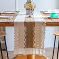 Chemin de table bohème tissé en coton avec des détails de franges délicats - MX18 (Bord Triangle Avec Gland) / 30*50cm / Blanc Cassé