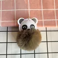 Süßer Panda-Schlüsselanhänger mit weichem braunem Kunstpelz-Bommel Taschenanhänger - Panda-Stil / Armeegrün