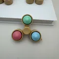 Creatieve driekleurige bun-vormige fidget spinner-sleutelhanger met gekleurde knoppen - Baozi Spinner Stijl (3 Knoppen) / Geen Licht