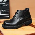 Men's black leather boots with embossed crocodile pattern and thick sole - 37 / Black