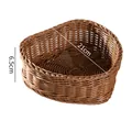 Heart-shaped brown imitation rattan woven basket, 21cm diameter and 6.5cm height - S / Brown