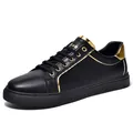 Elegantes zapatillas casuales de cuero negro para hombre con detalles en oro de lujo - 36 / Negro (7715)