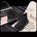 Bottines Martin noires en daim pour enfants avec fermeture éclair latérale et coutures blanches - Pointure 24 | Longueur Intérieure 15CM / Noir