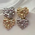Heart-shaped stud earrings featuring a crinkled texture in two-tone gold and silver. - Color-Block Pleated Heart Style / 1.6*3cm