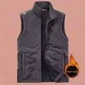 Anthrazitfarbene Fleece-Weste für Herren mit warmem Futter und Front-Reißverschluss - M / Oberteile / Grau
