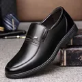 Chaussures en cuir noir de luxe pour hommes avec semelles souples et confortables - 38 / Style Toutes Saisons / Noir