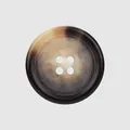 Bouton en résine haut de gamme avec design à quatre trous et texture corne pour manteaux - Fausse Corne Ronde (GT97) / 15mm / Code 48