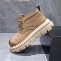 Bottines Martin en cuir marron pour homme avec semelle épaisse rehaussante retro. - 38 / Kaki