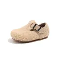 Primer plano de zapatos de forro polar beige para niños con hebilla - Talla 21 (13.5cm) / Estilo Birkenstock / Beige