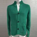 Chaqueta de punto gofrado verde para hombre con cuello alto y corte entallado moderno - Verde