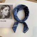 Carré de coton et lin bleu de 58 cm avec motif cachemire pour femme, accessoire de mode - Motif Paisley (Image Principale 20) / 58*58cm / Bleu foncé