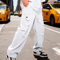 Pantaloni cargo bianchi pesanti da uomo con taglio curvo e vestibilità street style - Taglia S / Pantaloni e gonne / Bianco