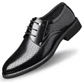 Chaussures de ville pour hommes noires avec motif perforé respirant et lacets élégants - 38 / Style Respirant Ajouré / Noir