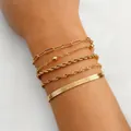 Elegante juego de 5 pulseras superpuestas doradas para mujer con varios estilos de cadenas - Estilo de Cinco Piezas Cadena de Serpiente Plana (AB1738扁链)