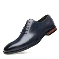 Klassische Herren-Business-Schuhe aus marineblauem Leder mit spitzer Zehenpartie - 45 / Blau