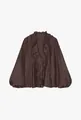 Dettaglio degli strati di volant e della chiusura con bottoni di questa blusa marrone. - XS / Top / Marrone scuro
