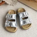 Fashionable silver metallic girls' sandals with cozy faux fur trim and double buckles - Size 26 (15.8cm) / Silver