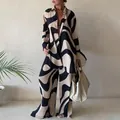 Damen 2-Teiler-Set mit schwarz-beigem Wellenprint, lockerem Hemd und weiter Hose. - S / Oberteil Und Unterteil / Schwarz