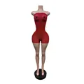 Roter merzerisierter trägerloser Jumpsuit für Damen in figurbetonter Passform auf Schaufensterpuppe - M / Jumpsuits / Rot