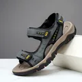 Ademende heren lederen wandelsandalen met verstelbare bandjes en antislip rubberen zool - 38 / Blauw
