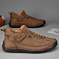 Lässige braune Leder-High-Top-Arbeitsschuhe für Herren mit handgenähten Details - 36 / Khaki