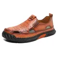 Atmungsaktive braune Leder-Sandalen für Herren mit geschlossener Spitze für Sommer - 39 / Hellbraun