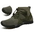 Detalle macro de la parte superior de malla transpirable en botas de montaña - 36 / Verde Militar
