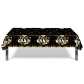 Detailansicht der schwarz-goldenen Abschlusstischdecke mit 'Congrats GRAD!' Aufdruck - Tablecloth (137x274cm)