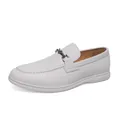 Mocassins élégants en cuir blanc pour hommes avec détail métallique décoratif sur le dessus - 38 / Style Mors (680) / Blanc