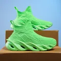 Baskets montantes homme vert néon en tricot avec semelles ajourées style lame uniques - Vert