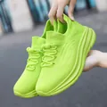 Lichte neongroene chunky herensneakers met ademend gebreid bovenwerk en dikke zool - 36 / Fluorescerend Groen