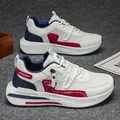 Atmungsaktive weiße Herren-Plateau-Sneaker mit modischen roten und blauen Akzenten - 40 / Blau Rot