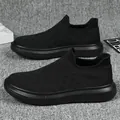 Ademende volledig zwarte instapsneakers voor heren met comfortabele dikke zool - 36 / Geheel Zwart (235)
