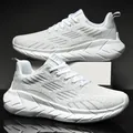 Scarpe da corsa sportive in mesh bianco traspirante uomo con suole leggere e durature - 38 / Bianco