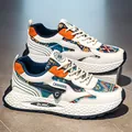 Sneakers chunky da uomo alla moda con suola spessa e patchwork con motivi etnici - 40 / Milano Bianco Sporco