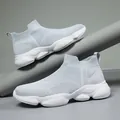 Lichtgrijze ademende flyknit slip-on sneakers voor heren met een dikke zool - 39 / Grijs