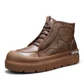 Botas casuales marrones de hombre con textura de cuero y suela gruesa para exterior - 39 / Marrón