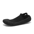 Scarpe da yoga nere leggere in maglia traspirante con suola in gomma resistente - 34 / Nero Magico
