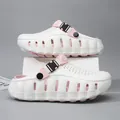 Weiße und rosa Plateau-Clogs mit Belüftungslöchern für Sommer, Strand und Freizeit - Kirschblütenrosa