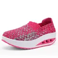 Scarpe basculanti in tessuto da donna con suola spessa platform a cuscinetto d'aria. - 35 / Rosso rosa