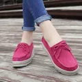 Magenta Wildleder Plateau-Slipper mit Quasten-Details und dicker Keilsohle für Damen - 35 / Fuchsia