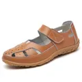 Sandali comodi da donna in pelle marrone con intagli floreali e cinturino a strappo velcro - 35 / Marrone chiaro