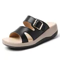 Bequeme schwarze Keilsandalen für Damen mit weicher dicker Sohle und goldener Schnalle - 35 / Schwarz