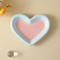 Ciotola per animali in ceramica a forma di cuore in blu pastello e rosa dipinta a mano - Taglia S / Forma di Cuore / Quadri Patchwork Rosa Blu