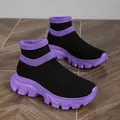 Baskets chaussettes en maille flyknit noir et violet avec semelles compensées épaisses. - 35 / Noir violet