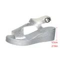 Sandales compensées argentées confortables pour femmes avec lanières à motif de crocodile - 35 / Argent