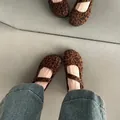 Zapatos Mary Jane retro con estampado de leopardo, correa ajustable y puntera cuadrada - 35 / Estampado de leopardo