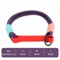Violettes multifunktionales Hundehalsband mit verstellbaren Silikonteilen und Größentabelle. - Lila Halsband / Größe S